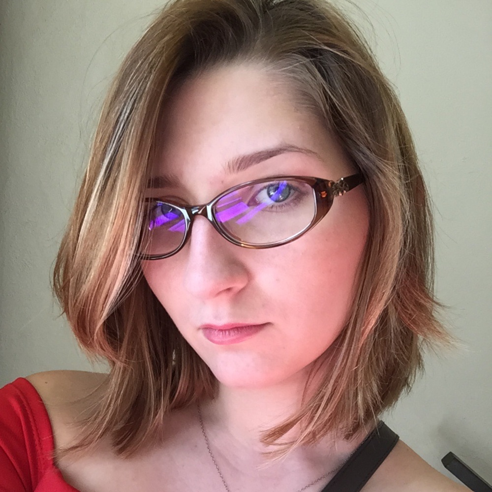 Meet your Posher, Mallory